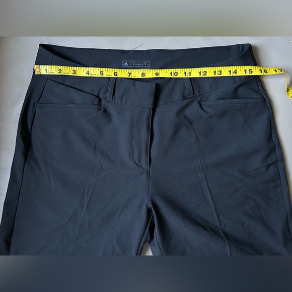 Adidas golf shorts - Picture 3 of 9